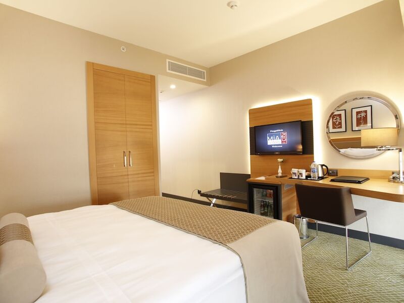 Mia City Hotel