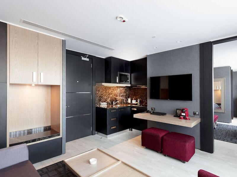 Mia City Hotel