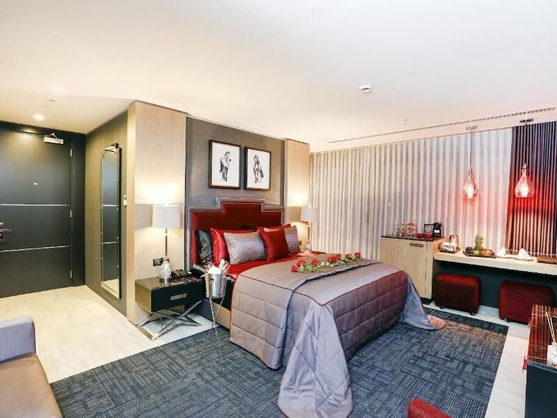Mia City Hotel