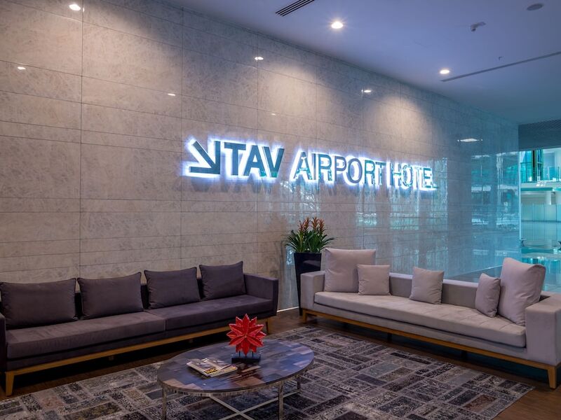 Tav Airport Hotel Izmir