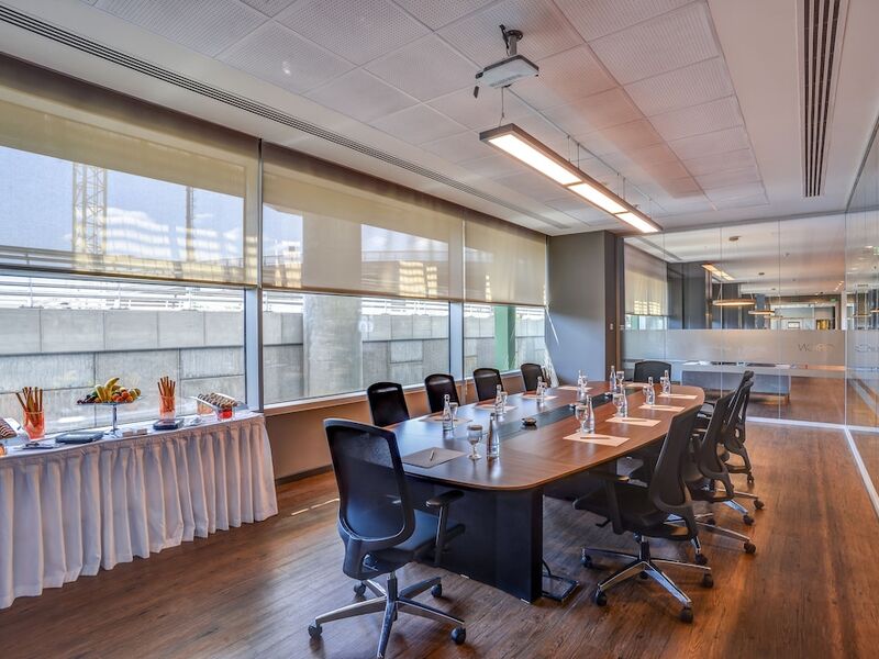 Tav Airport Hotel Izmir