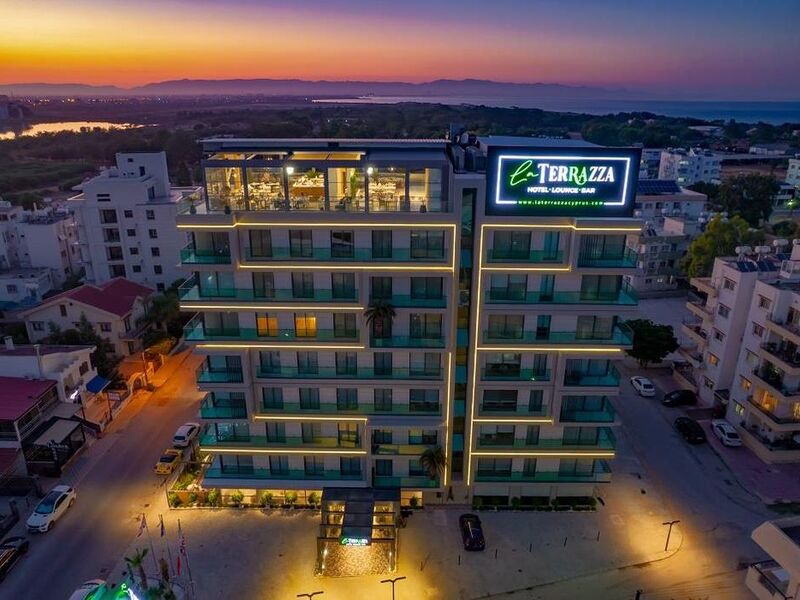 LA TERRAZZA HOTEL