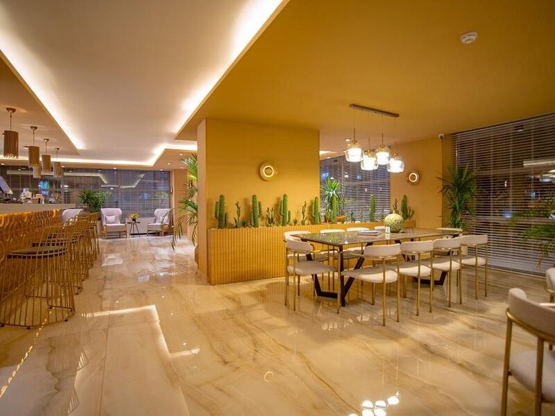 LA TERRAZZA HOTEL