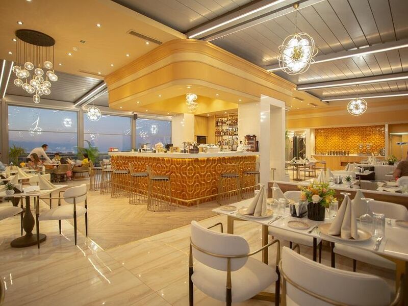 LA TERRAZZA HOTEL