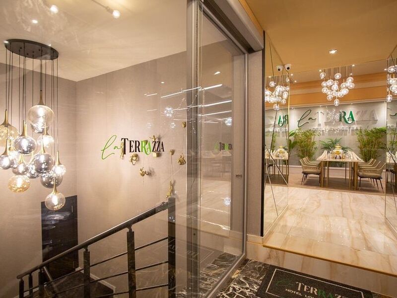 LA TERRAZZA HOTEL