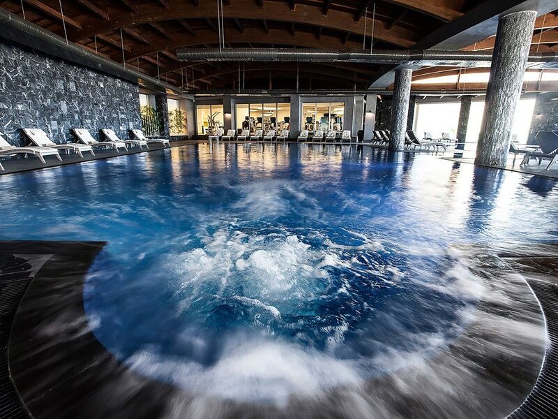 ELEXUS HOTEL RESORT SPA CASINO