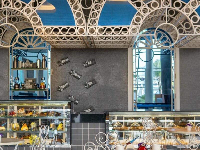 ELEXUS HOTEL RESORT SPA CASINO