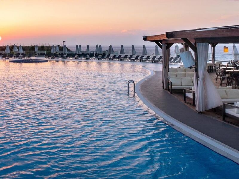 ELEXUS HOTEL RESORT SPA CASINO