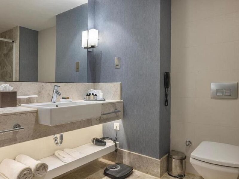 ELEXUS HOTEL RESORT SPA CASINO