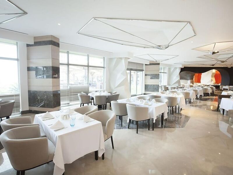 ELEXUS HOTEL RESORT SPA CASINO