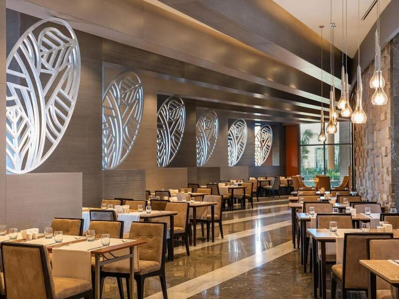 ELEXUS HOTEL RESORT SPA CASINO