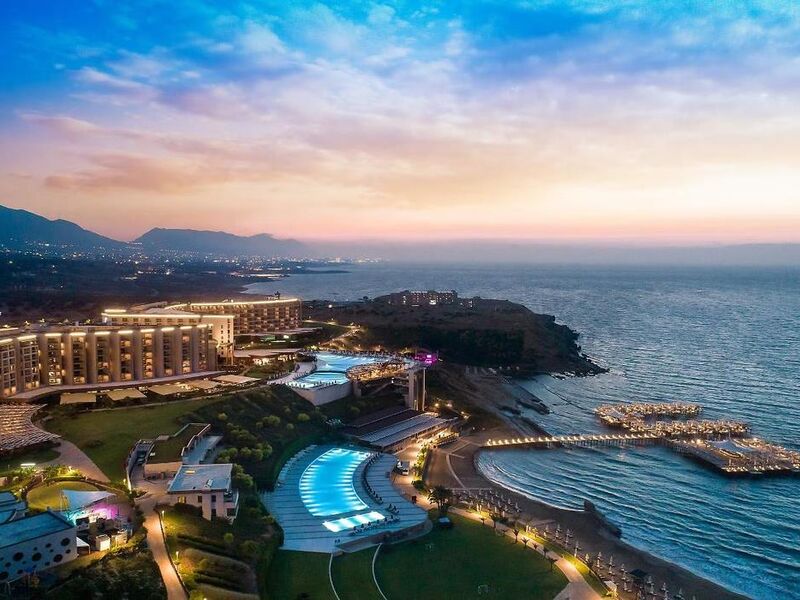 ELEXUS HOTEL RESORT SPA CASINO