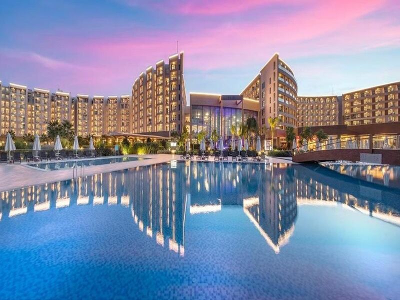 ELEXUS HOTEL RESORT SPA CASINO