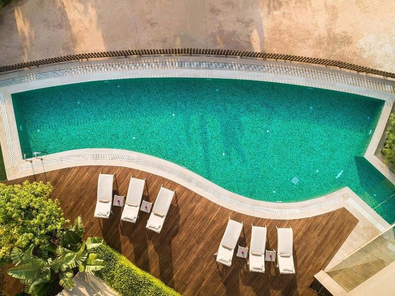 ELEXUS HOTEL RESORT SPA CASINO