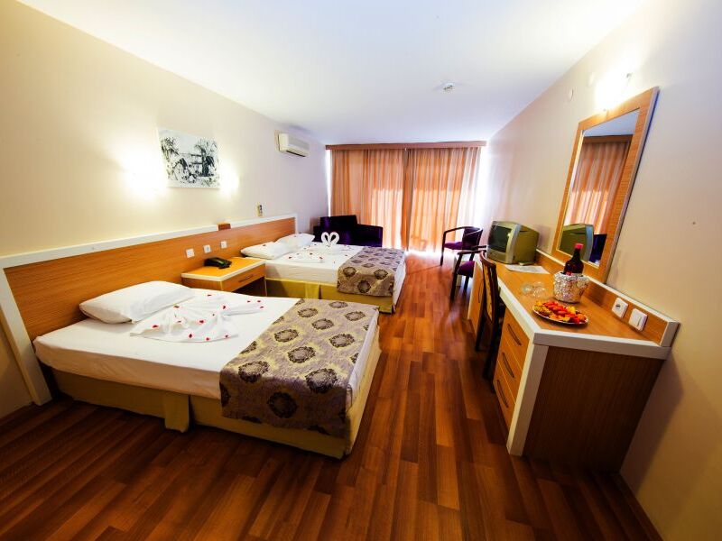 Tuntaş Beach Hotel Altınkum