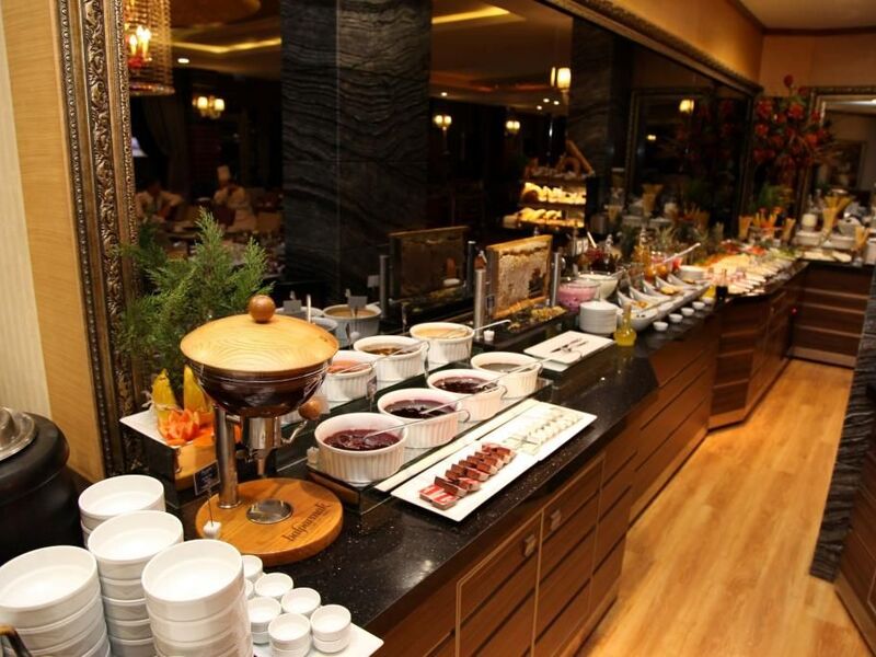 Armis Hotel
