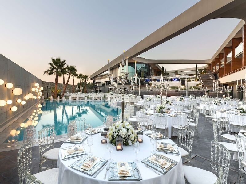 DoubleTree by Hilton Hotel Izmir Airport
