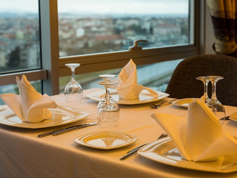 Parion Hotel