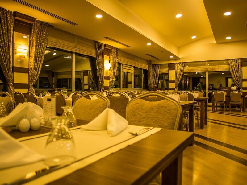 Parion Hotel