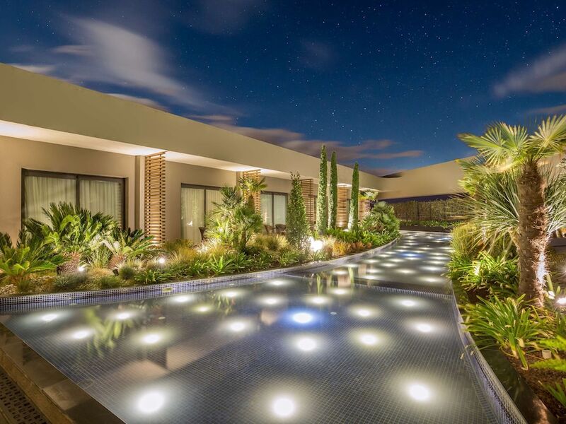 DoubleTree by Hilton Hotel Izmir Airport