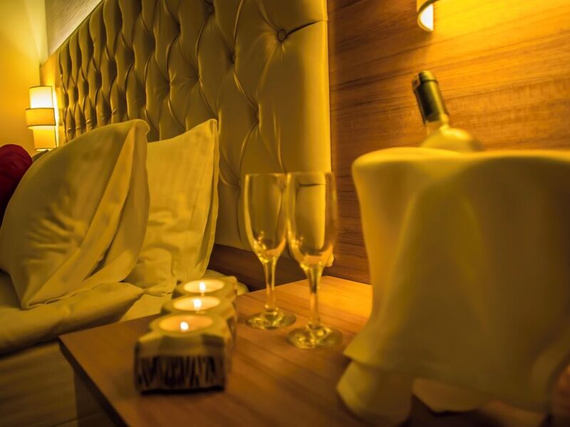 Parion Hotel