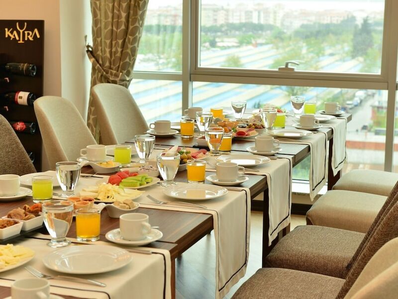 Parion Hotel