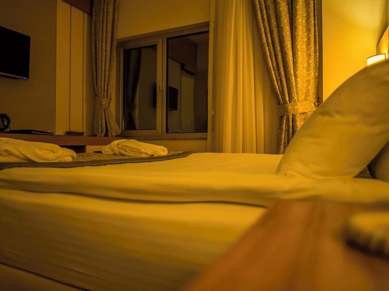 Parion Hotel