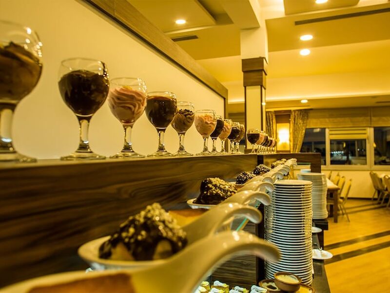 Parion Hotel