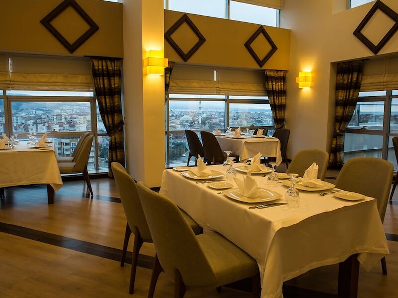 Parion Hotel