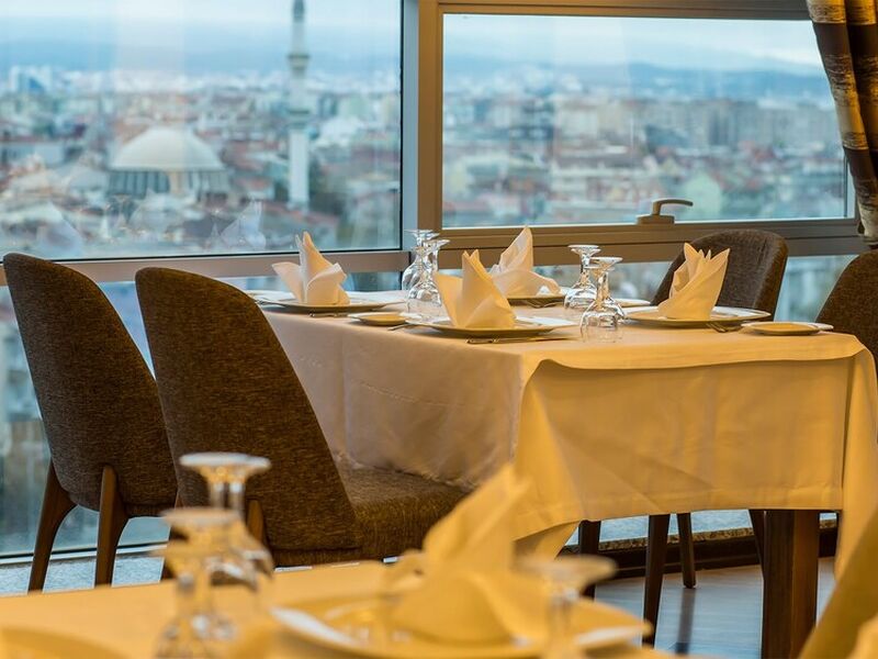 Parion Hotel