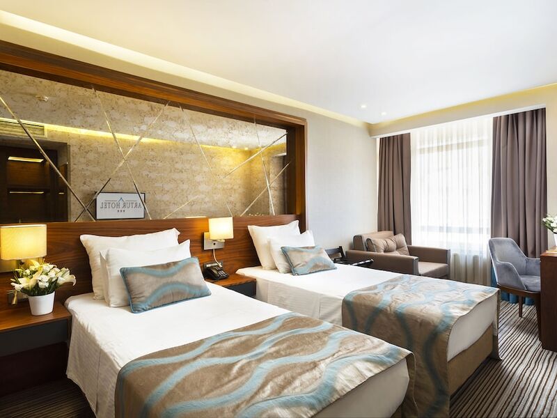 Artur Hotel