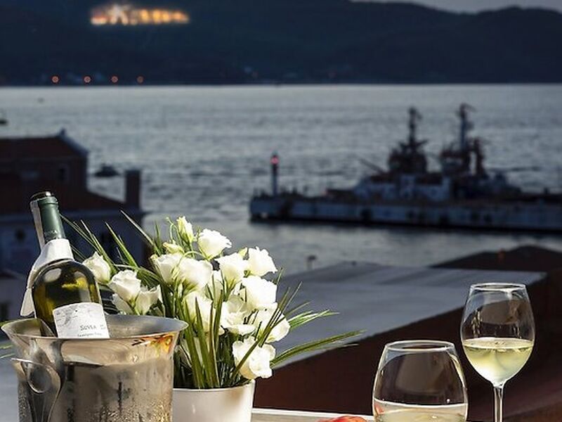 Artur Hotel