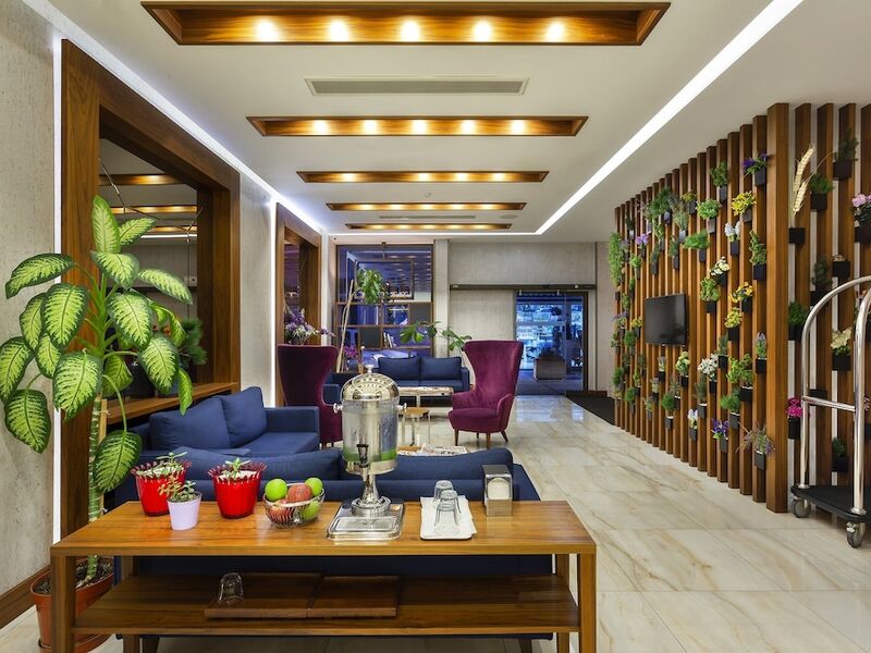 Artur Hotel