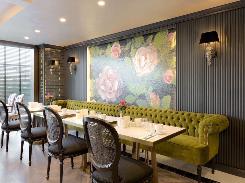 DoubleTree by Hilton Hotel Izmir Airport
