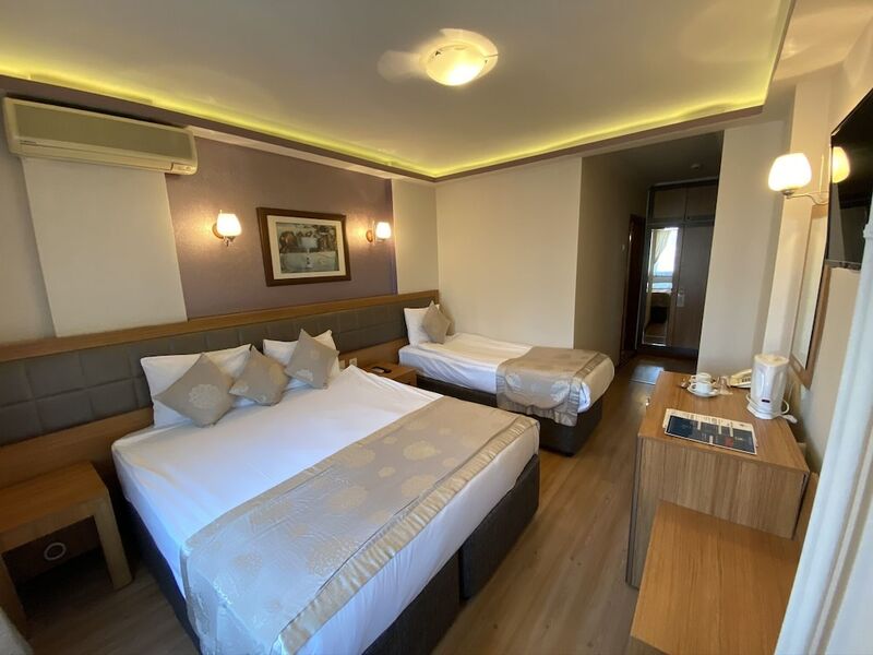 Anzac Hotel