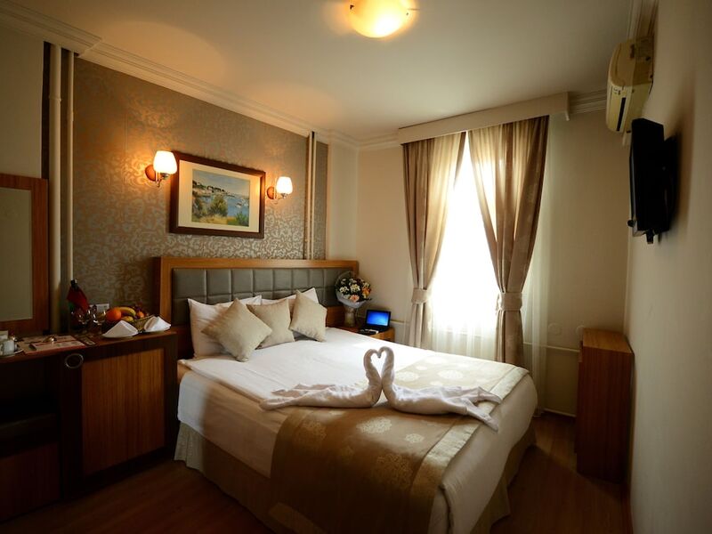 Anzac Hotel