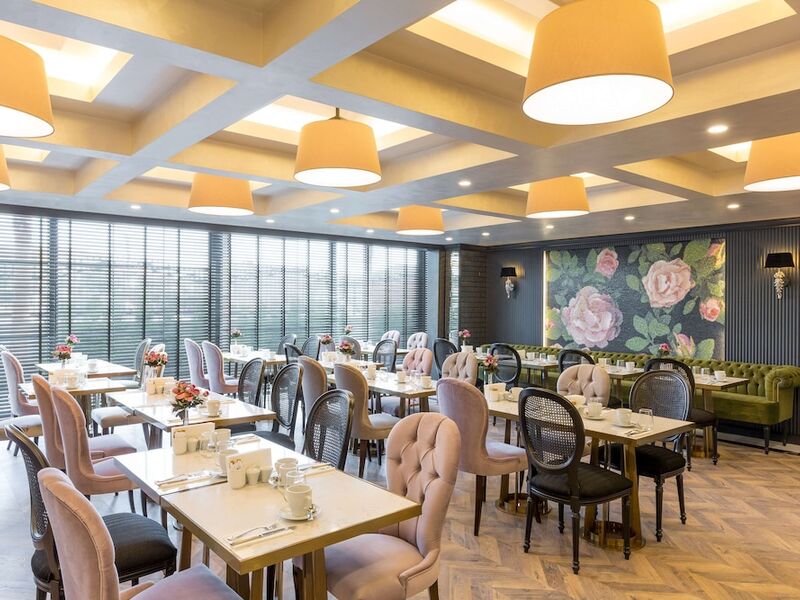 DoubleTree by Hilton Hotel Izmir Airport