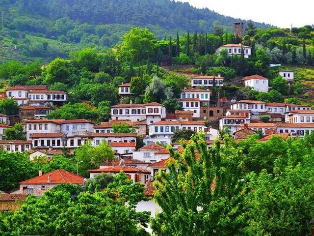 Domatia Köyü Karina Şirince Turu (Günübirlik)