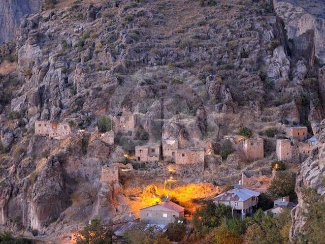 Uçaklı Hakkari Cizre Yüksekova Turu