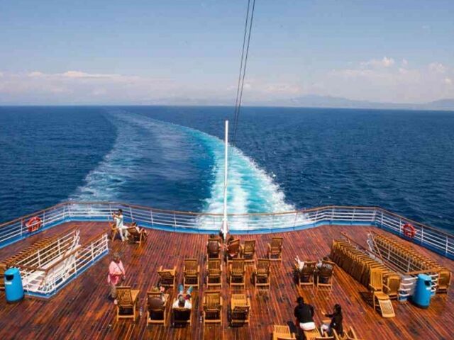 YUNAN ADALARI TURU 4 Gece 5 Gün Celestyal Discovery Gemisi kapı vizesi ile  (Kuşadası hareketli)