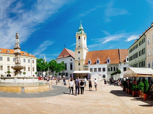 BUDAPEŞTE, VİYANA, PRAG, BRATİSLAVA TURU