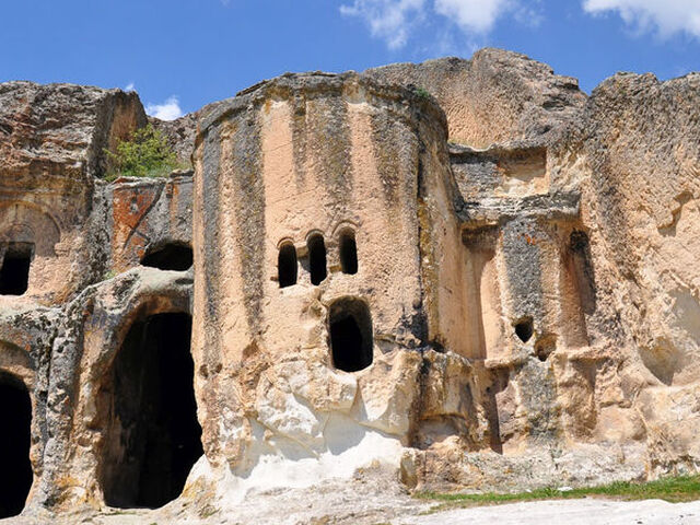 Afyon Ayazini Köyü Frig Vadisi Emre Gölü Turu