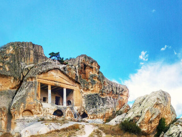 Afyon Ayazini Köyü Frig Vadisi Emre Gölü Turu